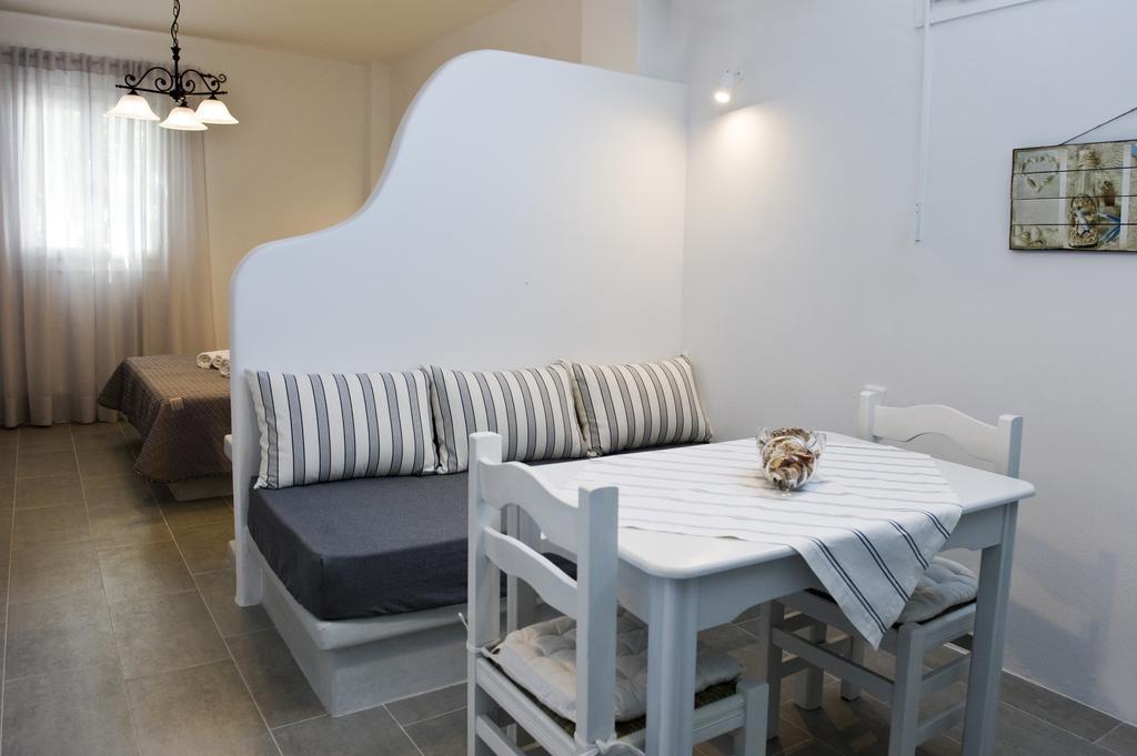 Veletas Rooms Adamantas  Cameră foto