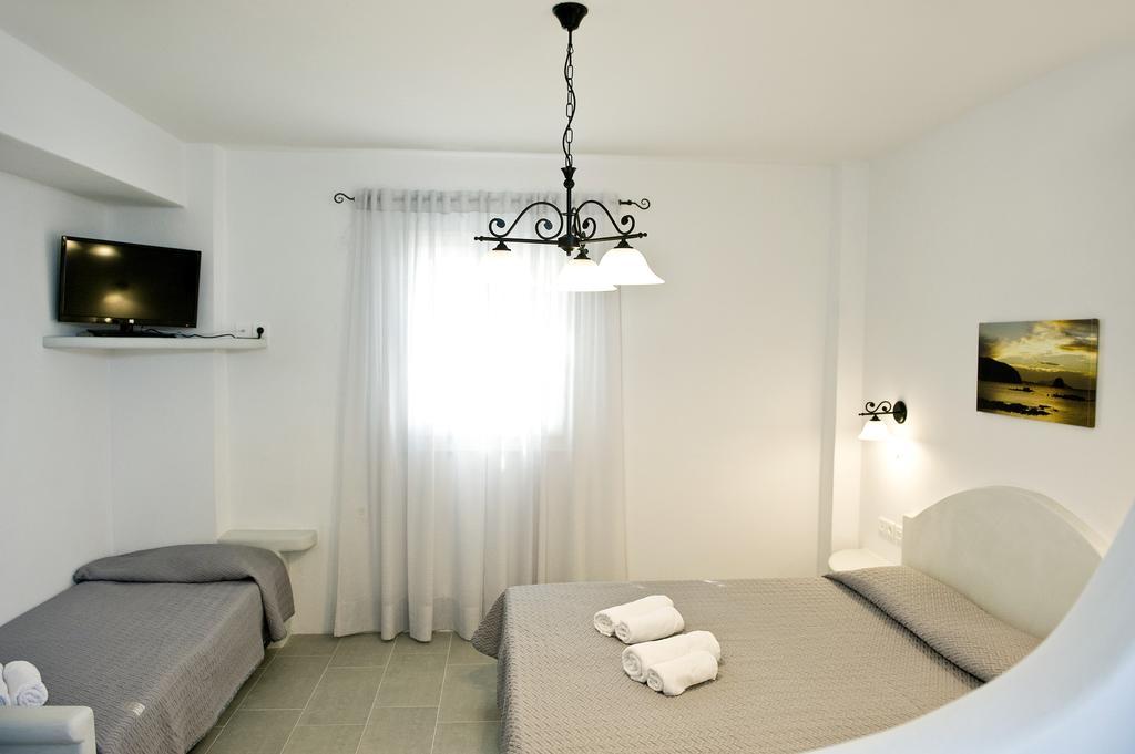 Veletas Rooms Adamantas  Cameră foto